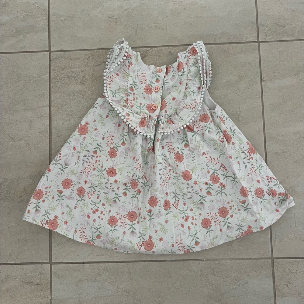 Tommy Bahama baby girl sundress 4T floral butterfly sleeve Pom Pom
